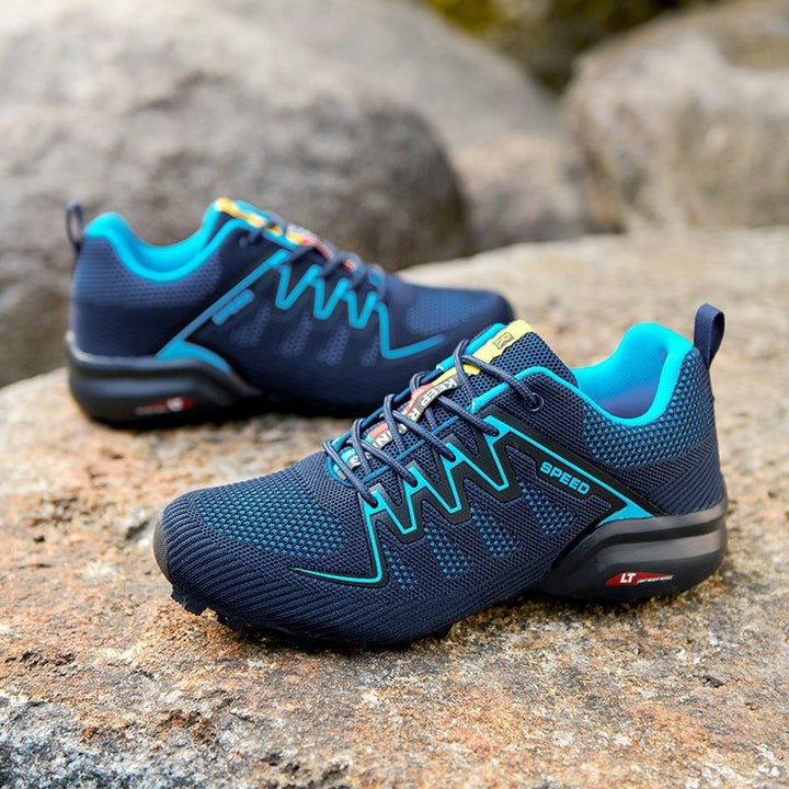 Herren nan Offroad-Laufschuh mit atmungsaktivem Strickoberteil, griffiger Multiterrain-Laufsohle und stabiler Fersenführung Echo Archiv