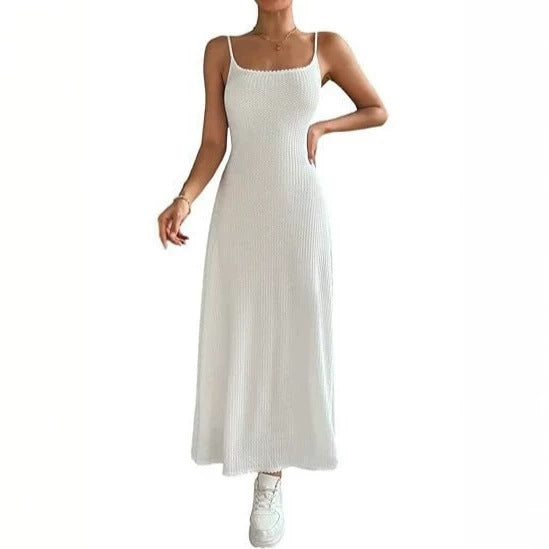 Damen Maxikleid mit zarten Trägern und raffinierter Rippstruktur Echo Archiv