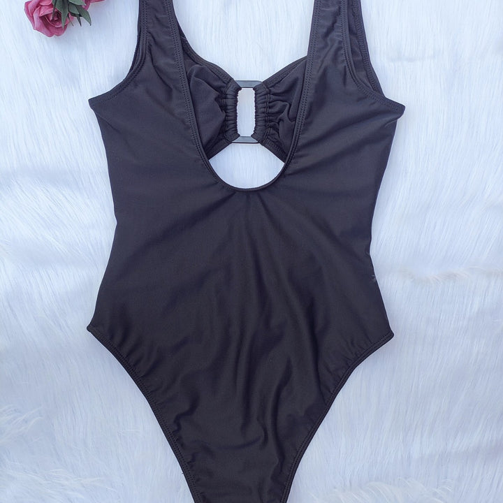 Damen Einteiler-Badeanzug mit modischen Cut-Outs und elegantem Design Echo Archiv