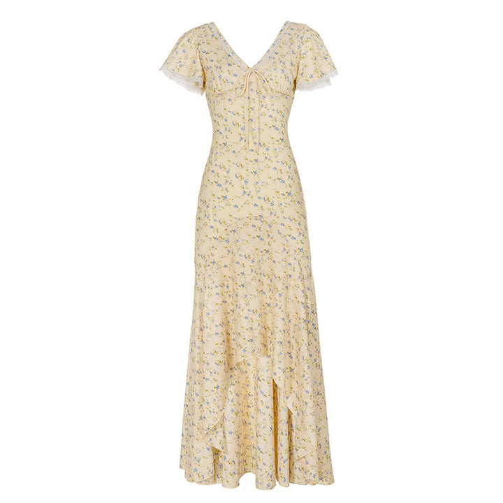 Damen Maxikleid mit romantischem Blumenmuster und verspieltem V-Ausschnitt Echo Archiv