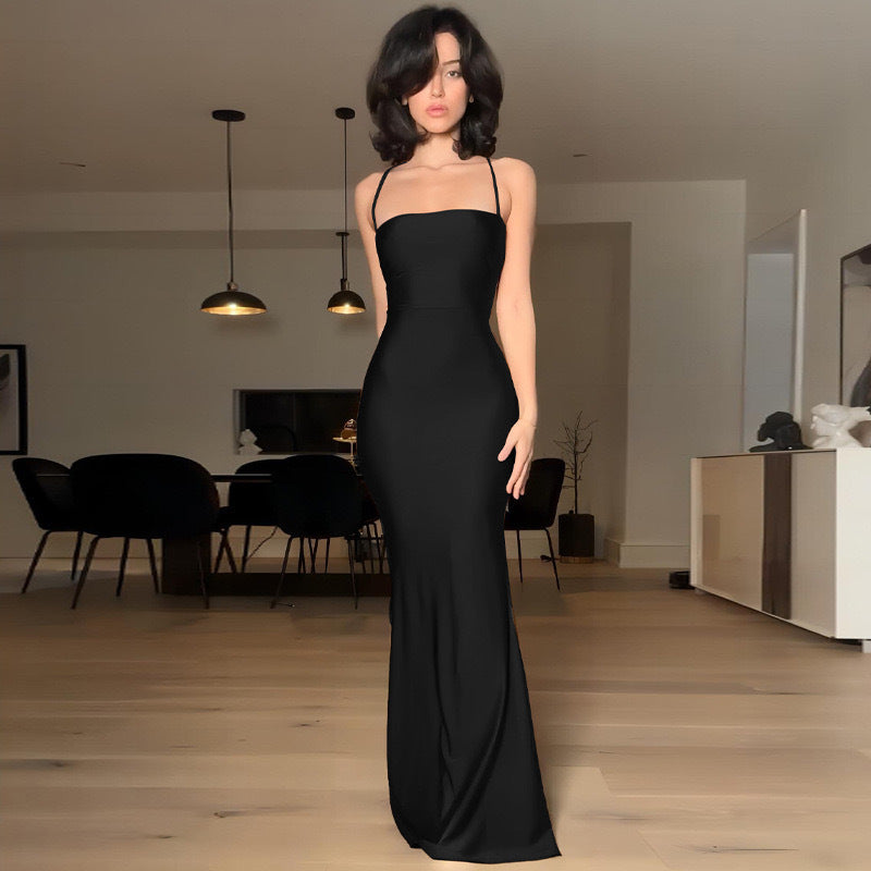 Damen elegantes Bodycon Maxikleid mit schulterfreiem Design und feinen Trägern Echo Archiv