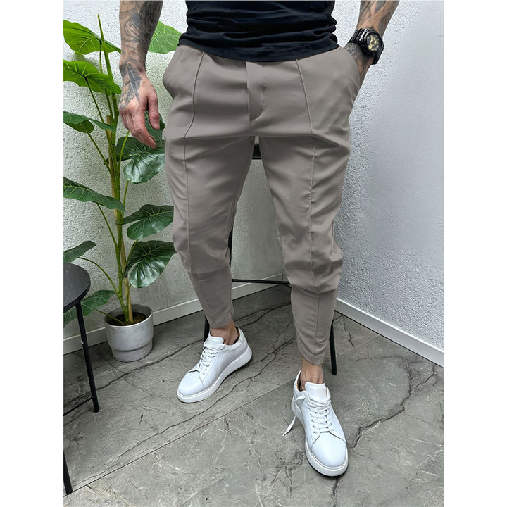 Herren modische Jogginghose mit schmalem Schnitt und praktischen Taschen Echoarchiv