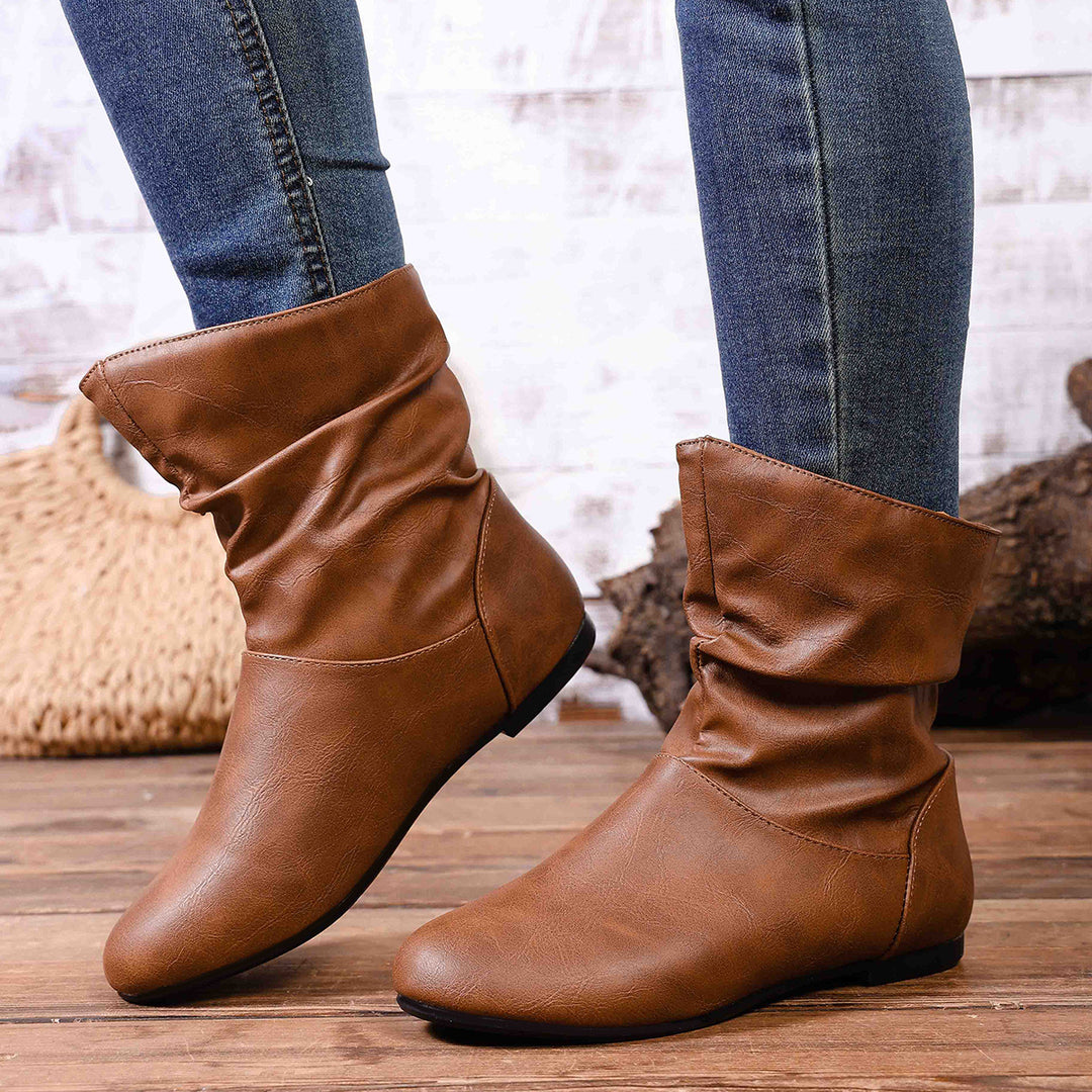 Damen weiche Slouch-Stiefel mit flacher Laufsohle und gerafftem Schaft – Lioré