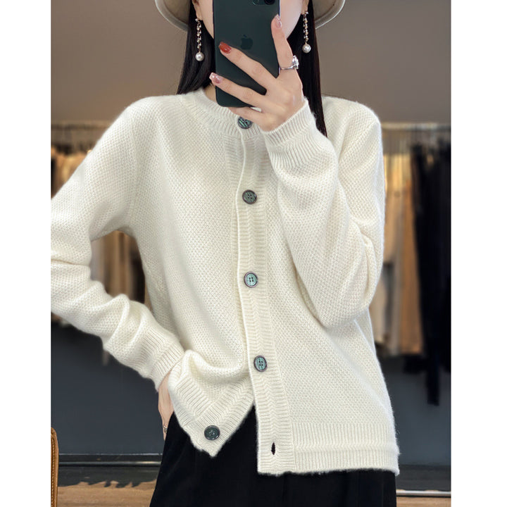 Damen Strukturierter Feinstrick-Cardigan mit kaschmirähnlicher Haptik, durchgehender Knopfleiste und kastiger Oversize‑Passform Echoarchiv