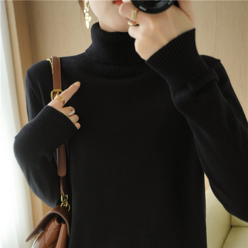 Damen Minimalistischer Feinstrick-Rolli mit hohem Rippkragen und schmaler Passform Echoarchiv