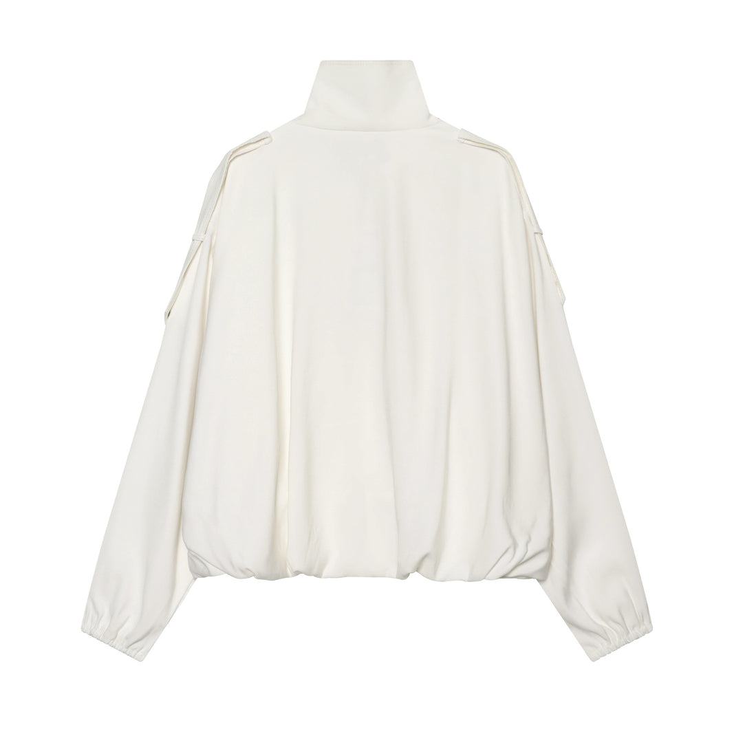Damen oversized Kurzjacke mit hohem Stehkragen Druckknopffront und aufgesetzter Ärmeltasche – Célinea