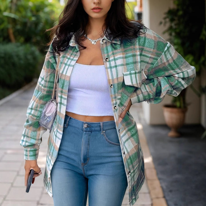 Damen Oversized Karo‑Hemdmantel mit Brusttaschen und durchgehender Knopfleiste – Avérine