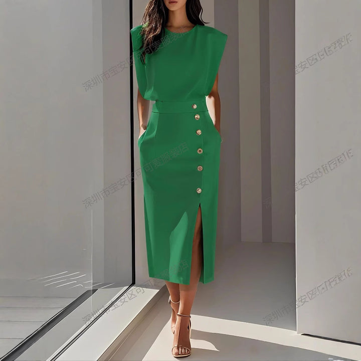 Damen Elegantes Abendkleid mit hohen Schultern und seitlichem Schlitz Echo Archiv