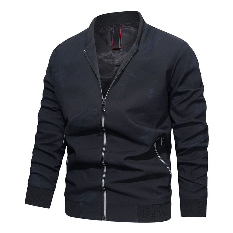 Herren Slim Bomberjacke aus technischem Baumwollmix mit kontrastierenden Reißverschlusstaschen und elastischem Rippkragen Echo Archiv