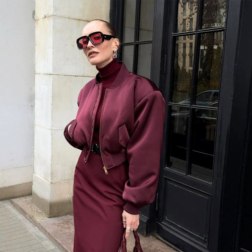 Damen Kurzer Satin‑Bomber mit kastiger Silhouette, Pattentaschen und elastischem Bündchen Echoarchiv