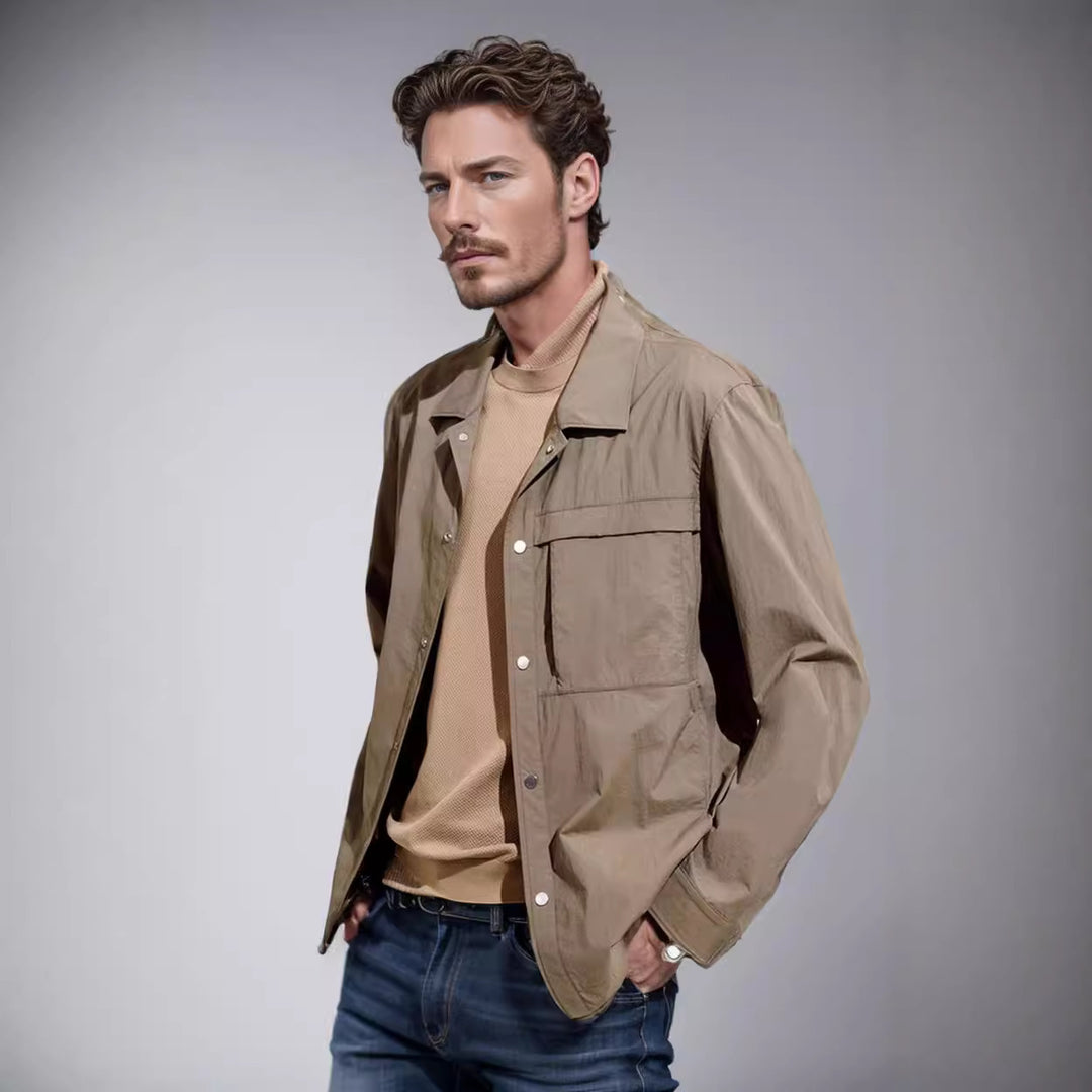 Herren modische Übergangsjacke mit praktischen Taschen und modernem Schnitt Echoarchiv