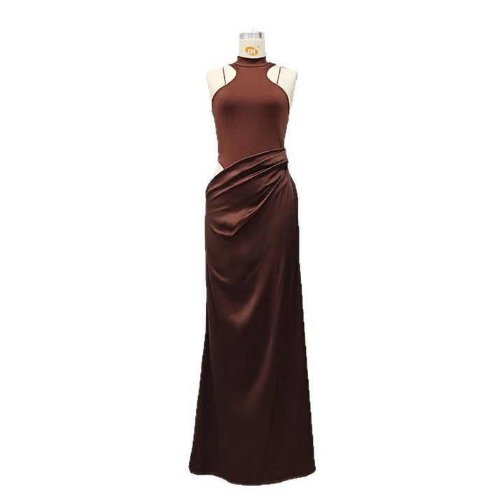 Damen Elegantes Cut-Out Maxikleid mit hohem Kragen und körpernaher Silhouette Echo Archiv