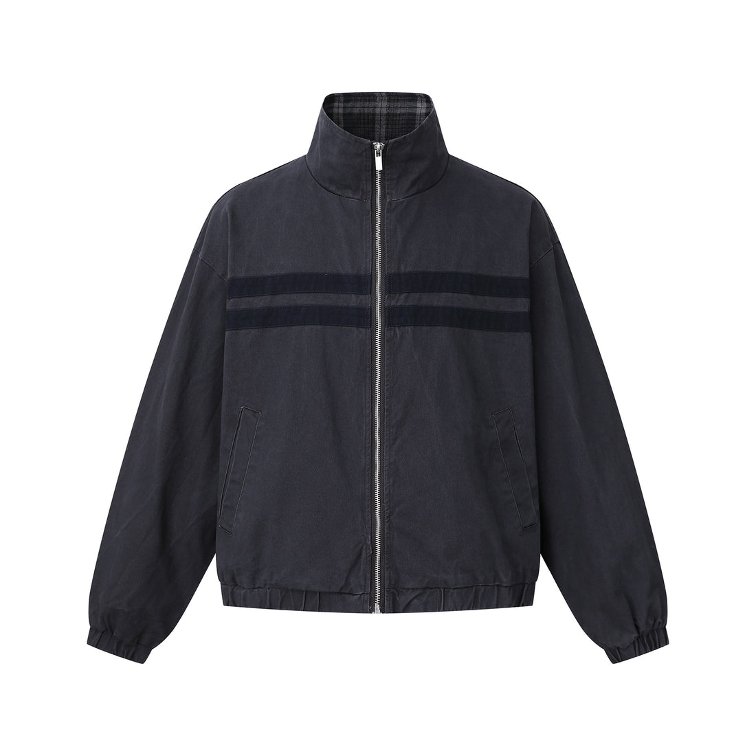 Unisex Kurz geschnittene Boxy-Blousonjacke mit Stehkragen und horizontalen Brustpaspeln Echoarchiv