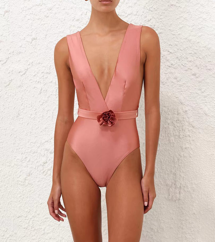Damen Eleganter Badeanzug mit Blumenapplikation Echo Archiv