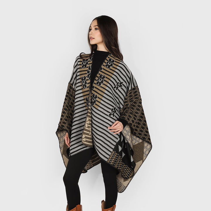 Damen Vielseitiger Strickponcho im Patchwork-Jacquard mit V-Ausschnitt und asymmetrischem Zipfelsaum – Veloura