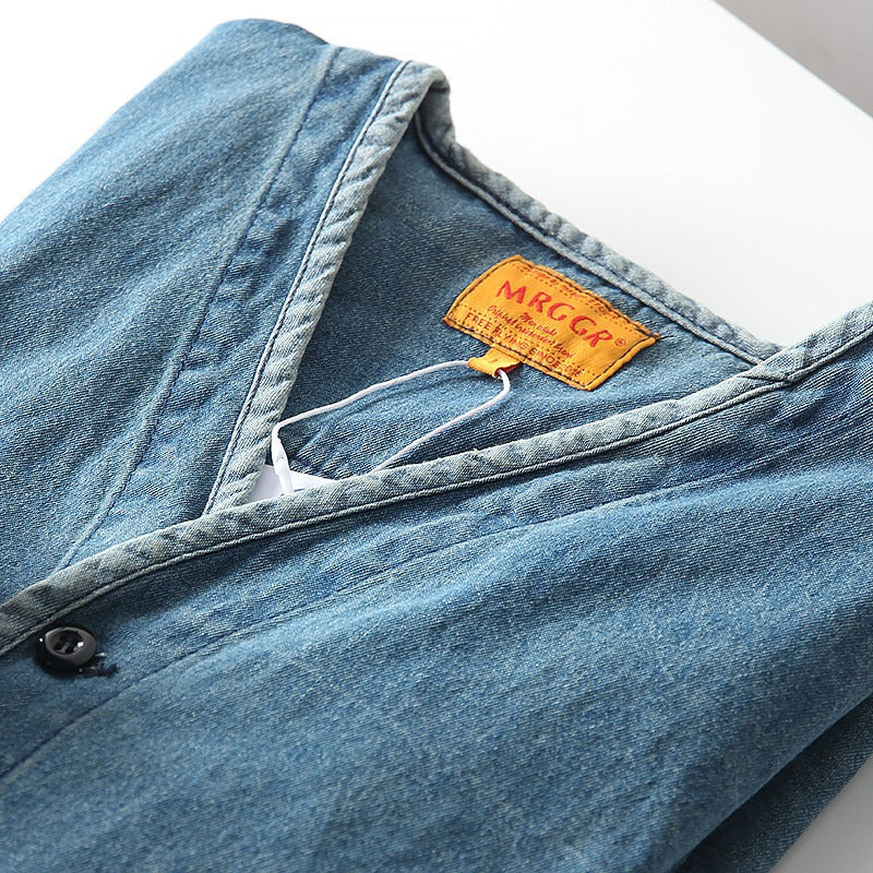 Herren Leichtes Jeans-Sakko im Overshirt-Stil mit V‑Ausschnitt und aufgesetzten Taschen Echoarchiv