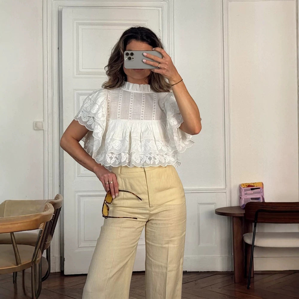 Damen Spitzenbluse im Cropped-Volantstil mit Stehkragen und Lagenrüschen Echoarchiv