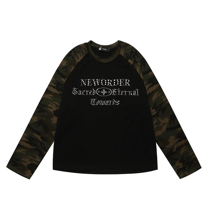 Damen Langarmshirt mit Camouflage‑Raglanärmeln und Strass‑Logoprint Echoarchiv