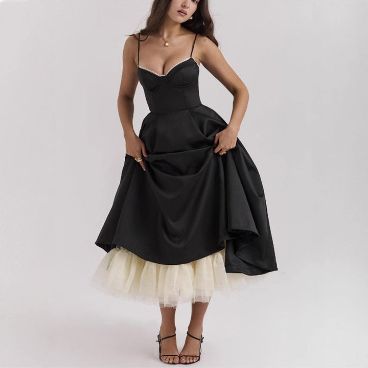 Damen nan Bustierkleid mit geformtem Mieder, weichem Tellerrock, integriertem Tüll-Unterzug und Eingrifftaschen Echo Archiv