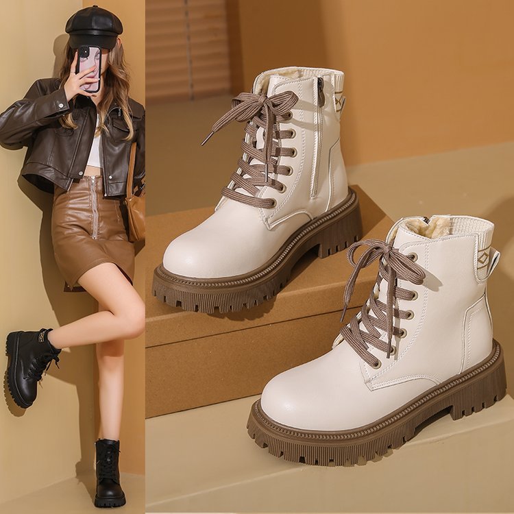 Damen Gefütterte Chunky-Lug-Ankleboots mit Schnürung und profilierter Gummisohle Echo Archiv