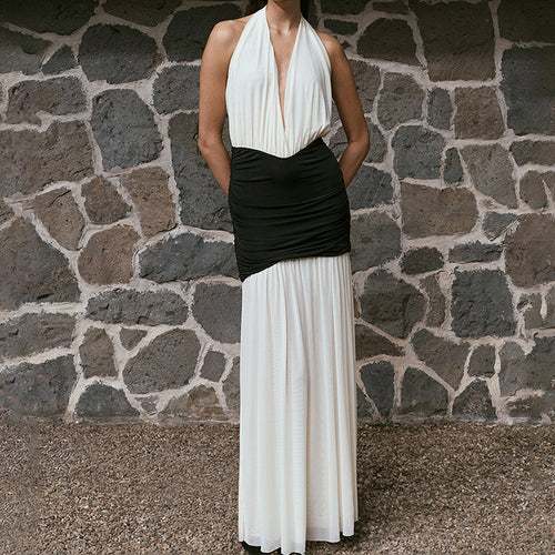 Damen Elegantes Maxi-Kleid mit raffiniertem Wickeloberteil Echo Archiv