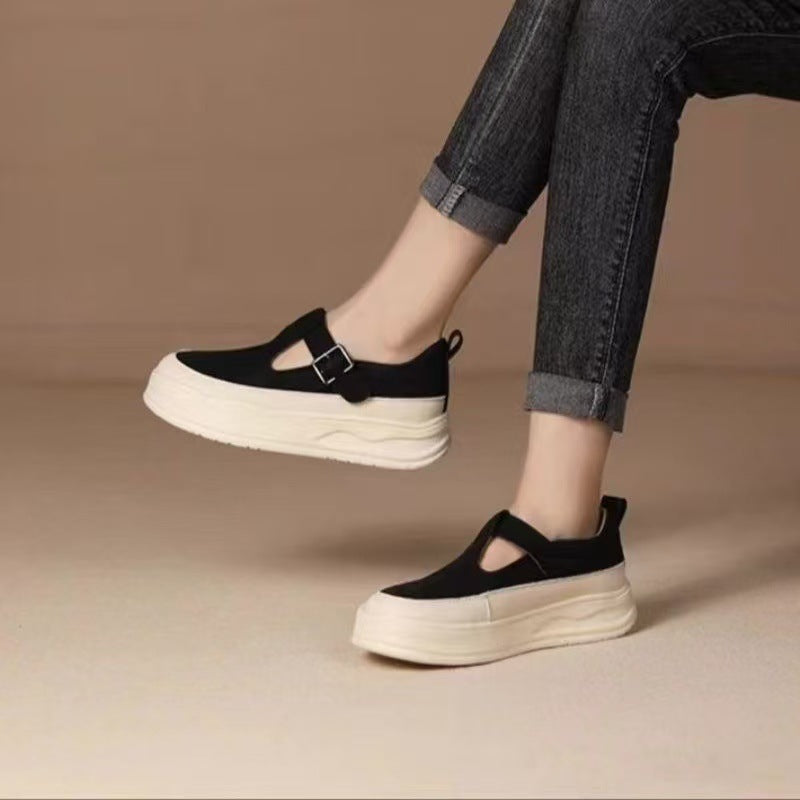 Damen Plateausneaker mit modischem Riemchen und atmungsaktiver Textiloberfläche Echo Archiv