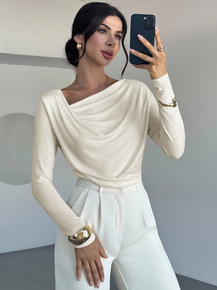 Damen elegantes drapiertes Langarm-Top mit Wasserfallkragen und taillierter Silhouette – Avérine