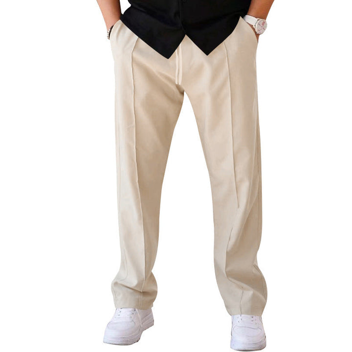 Herren elegante Freizeithose mit geradem Schnitt und klassischen Falten Echoarchiv