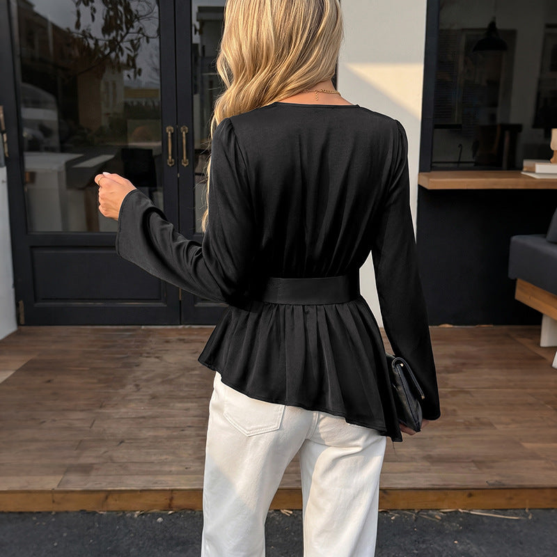 Damen Wickelbluse mit Schößchen, Taillengürtel und V-Ausschnitt – Élovi