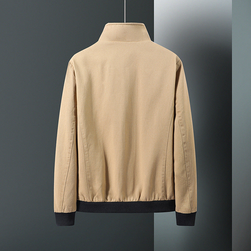 Herren moderne Übergangsjacke mit Stehkragen und praktischen Taschen Echoarchiv