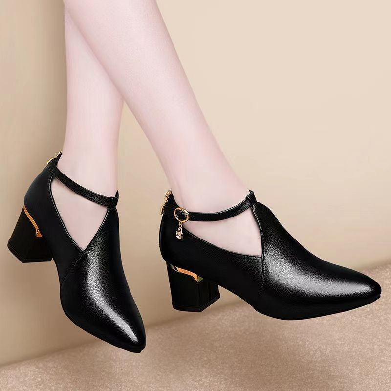 Damen nan spitz zulaufende Pumps mit Cut-Out, Knöchelriemchen, Fersenreißverschluss und mittelhohem Blockabsatz Echo Archiv