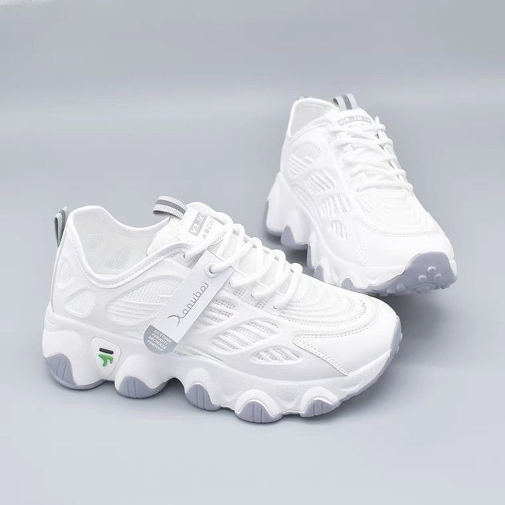 Damen Sportliche Sneakers mit atmungsaktivem Netzmaterial und dämpfender Sohle Echo Archiv