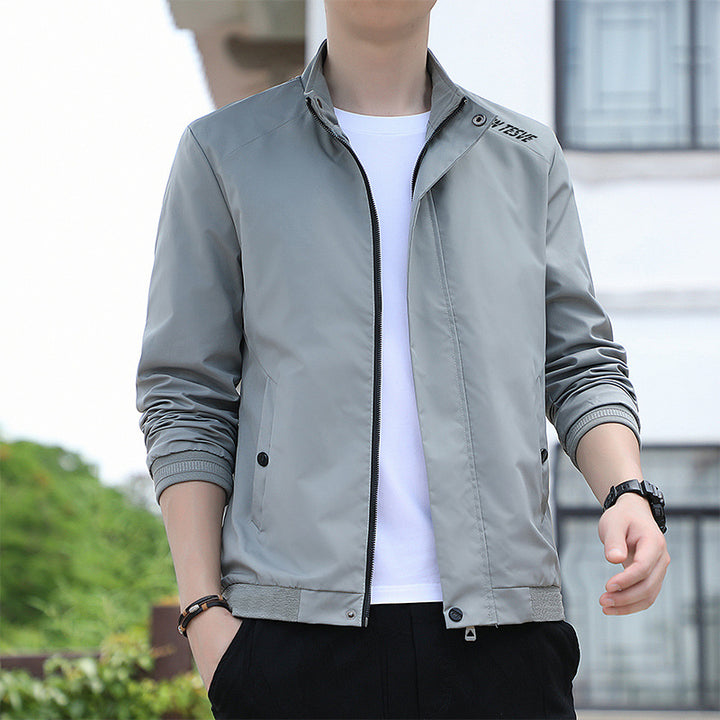 Herren leichte und atmungsaktive Allwetterjacke Echoarchiv