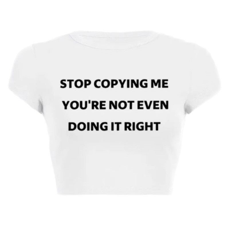 Damen Crop-T-Shirt mit motivierendem Schriftzug und figurbetontem Schnitt Echo Archiv