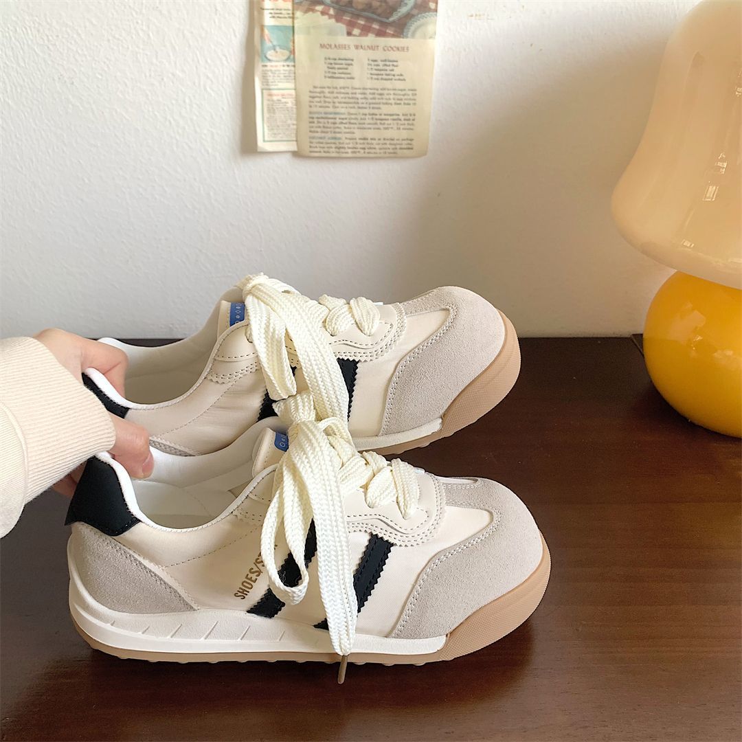 Damen modische Sneakers mit atmungsaktivem Obermaterial und praktischer Schnürung Echo Archiv