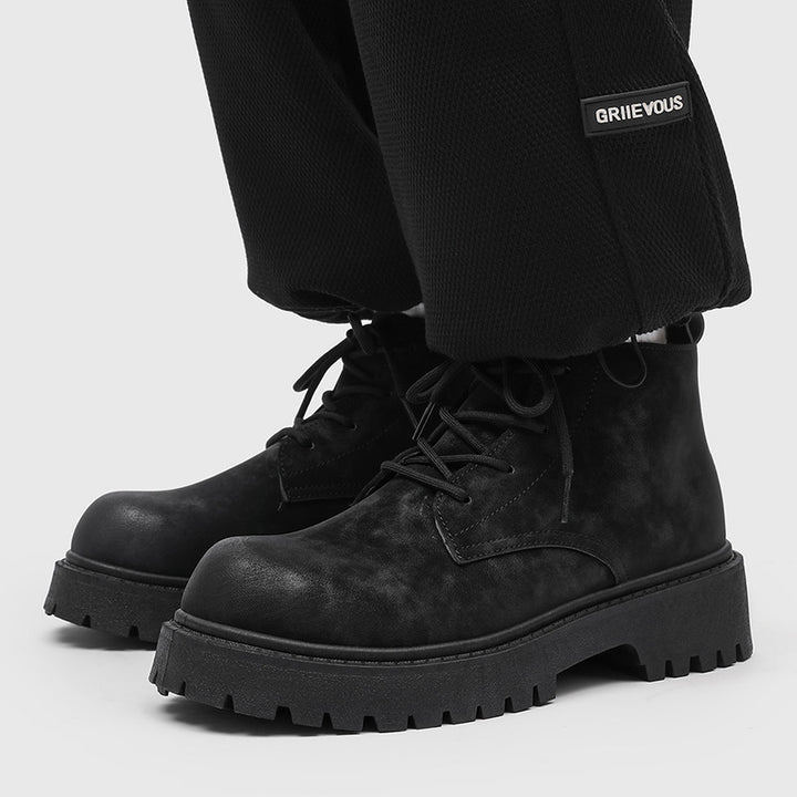 Herren Schnür-Boots im Combat‑Stil mit markanter Profilsohle Echoarchiv