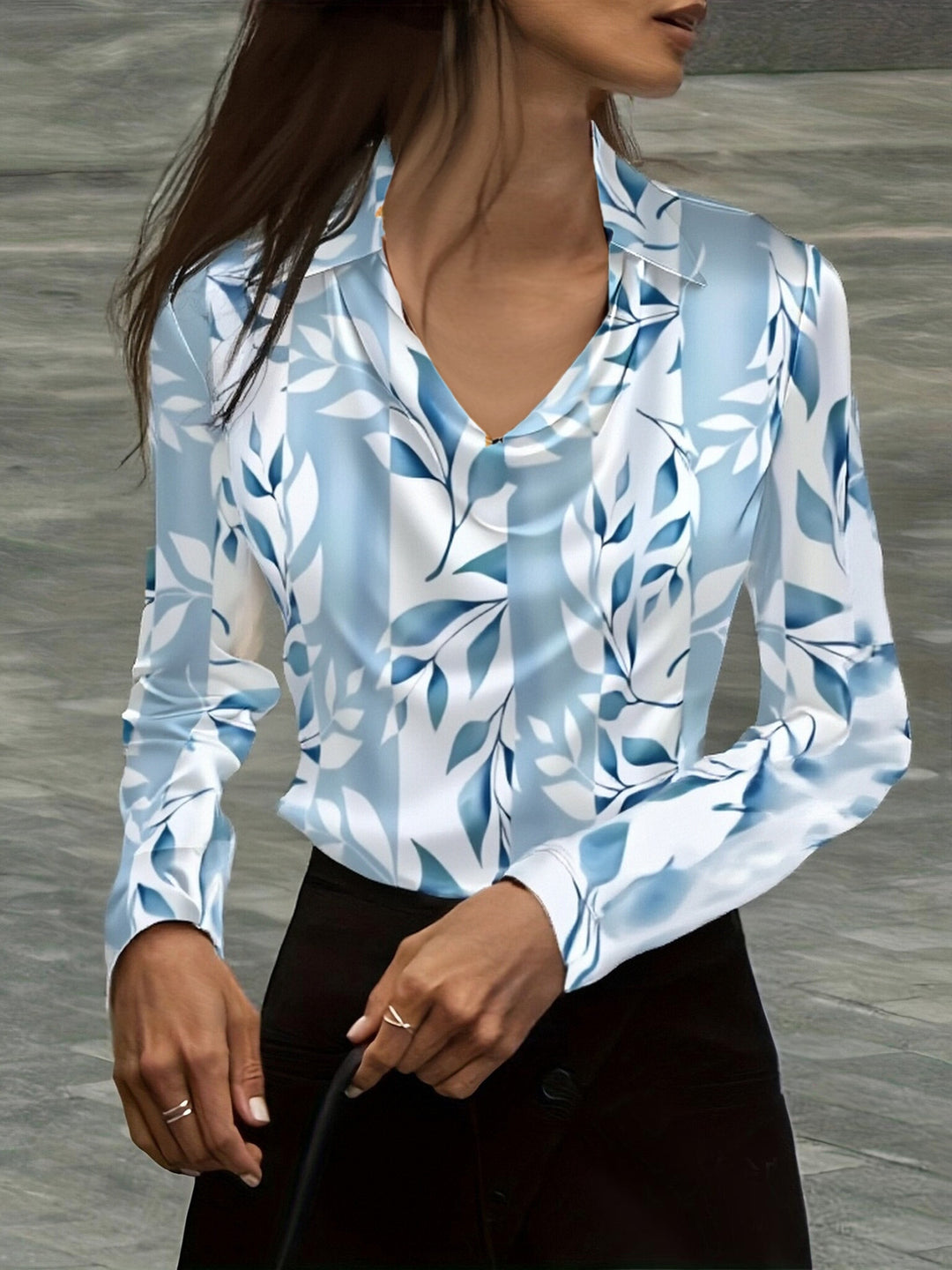 Damen Satinbluse mit Wasserfallkragen und Hemdkragen Echoarchiv