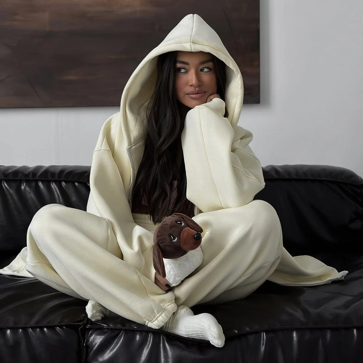 Damen Oversize-Kapuzenjacke mit verdecktem Reißverschluss und komfortabler Scuba-Optik – Célinea