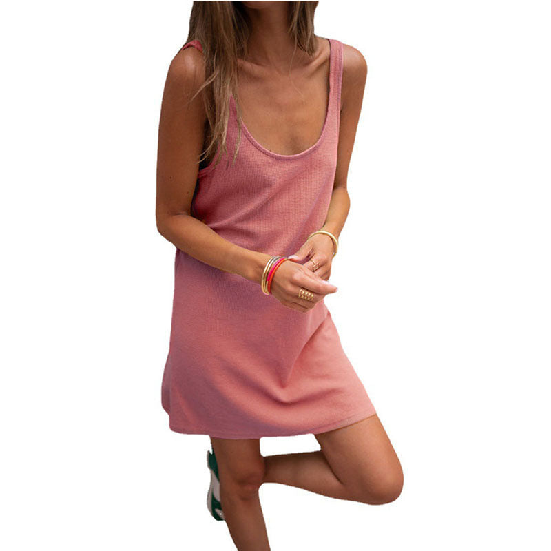 Damen Sommerliches Freizeitkleid mit tiefem Ausschnitt und leichtem Stoff Echoarchiv