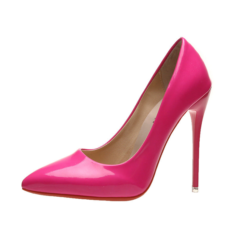Damen nan elegante Lack-Pumps mit spitzer Zehenpartie hohem Stilettoabsatz und gepolsterter Innensohle Echo Archiv