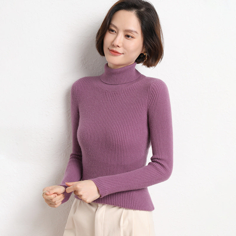 Damen Taillierter Feinstrick-Rollkragenpullover mit feiner Rippenstruktur und Kaschmir-Optik Echoarchiv