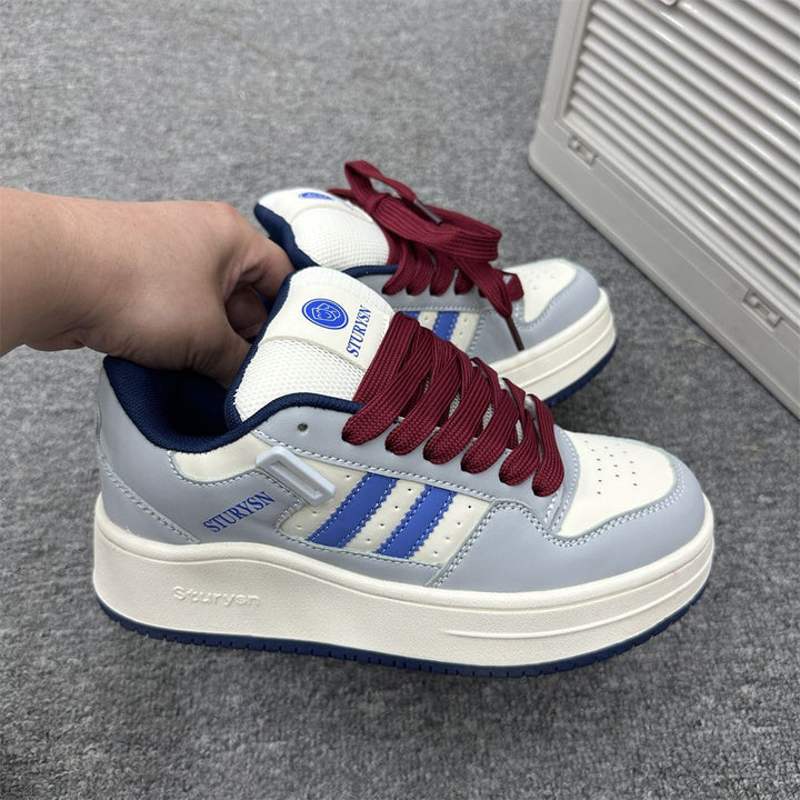 Damen Sneakers mit stilvollen Akzenten und rutschfester Sohle Echo Archiv