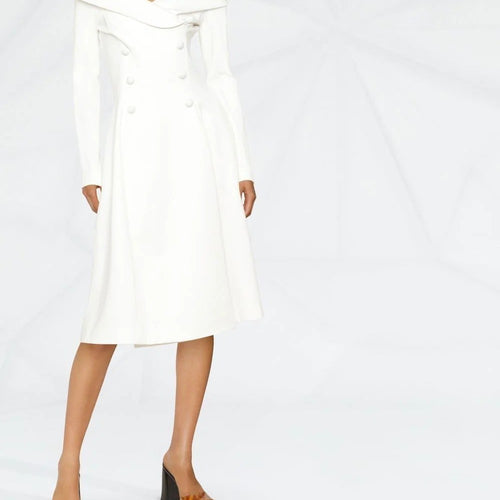 Damen Maxikleid im Mantel‑Look mit Carmenkragen und Doppelreihe Echoarchiv