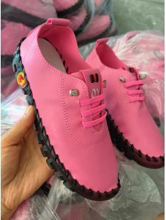 Damen Leichter, weicher Slipper mit handgenähter Gummisohle und elastischer Schnürung Echo Archiv