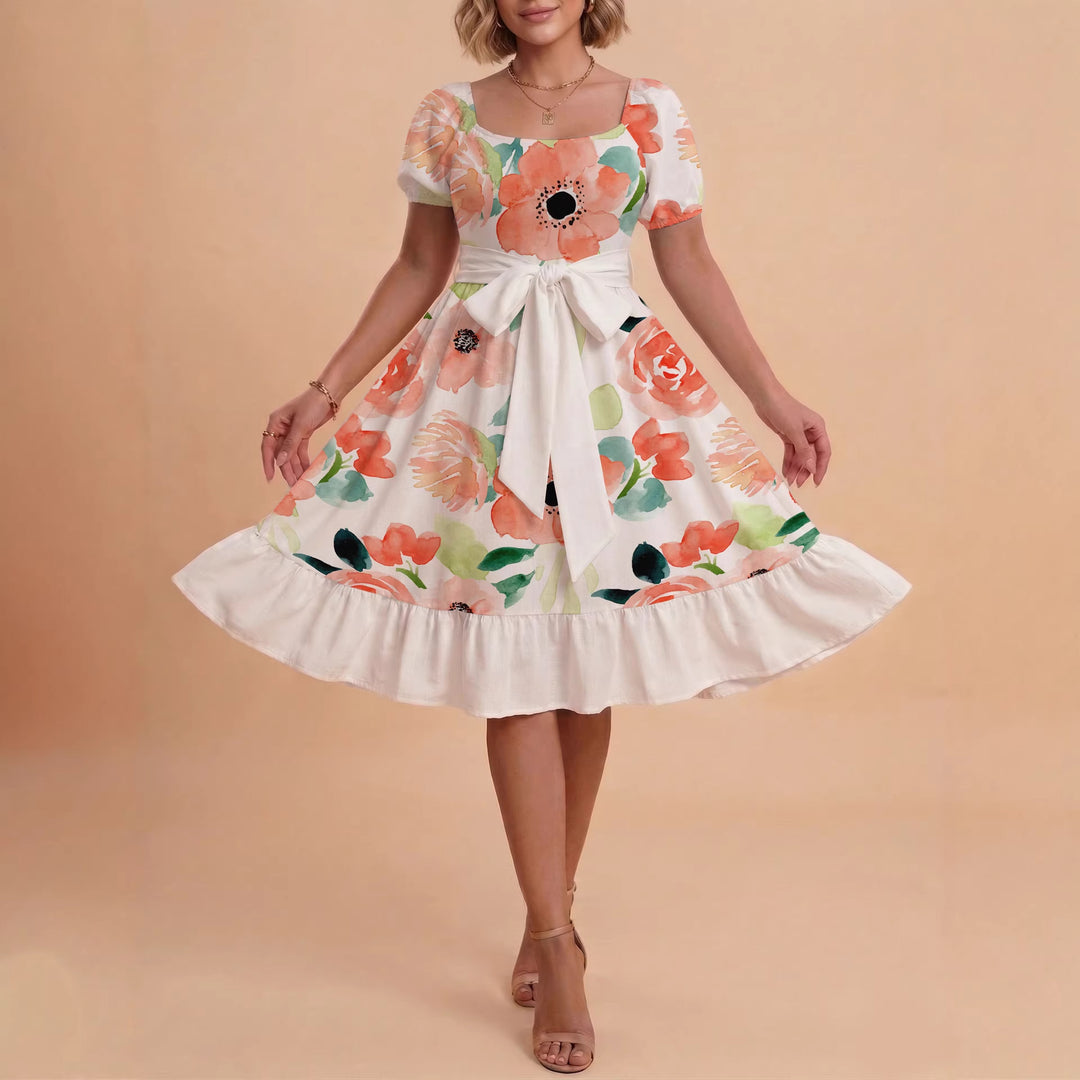 Damen Sommerliches Blumenkleid mit taillierbarem Gürtel und voluminösen Ärmeln Echo Archiv