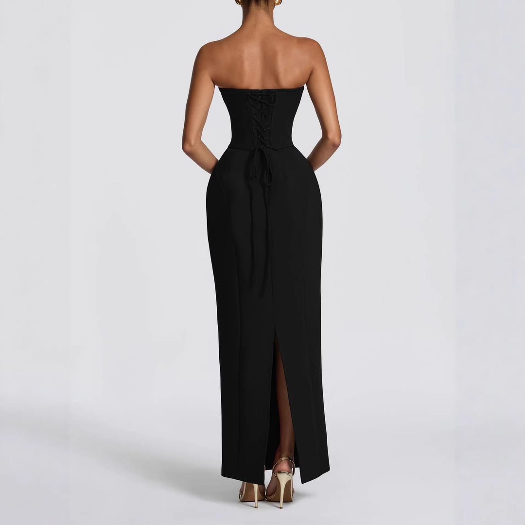 Damen Elegantes Cocktailkleid mit schulterfreiem Schnitt Echo Archiv