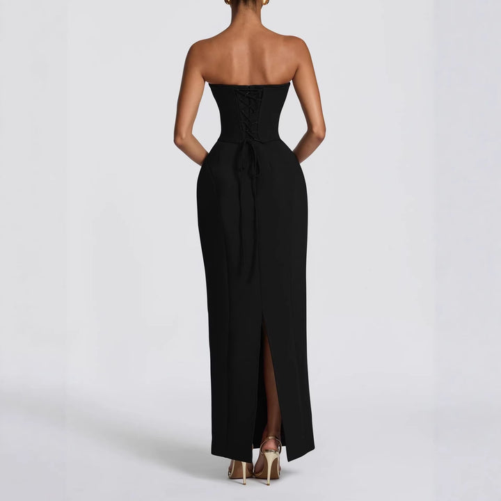 Damen Elegantes Cocktailkleid mit schulterfreiem Schnitt Echo Archiv