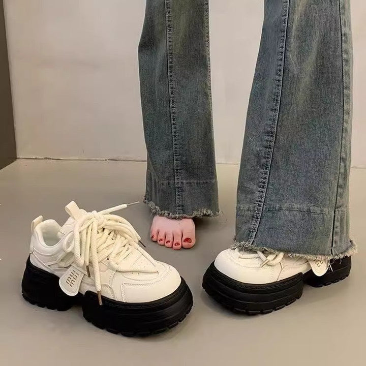 Damen modische Chunky Sneakers für urbanen Lifestyle Echo Archiv