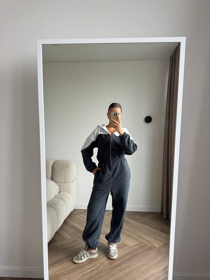 Damen gemütlicher Fleece-Overall mit Kapuze, durchgehendem Reißverschluss und elastischen Bündchen – Élanora