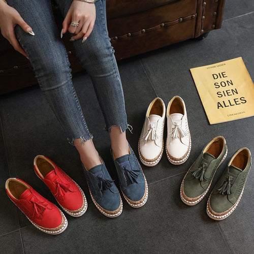 Damen nan perforierter Slip-On Sneaker mit Quasten, Kork-Plateau und dekorativer Handnaht Echo Archiv